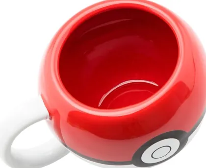 Abystyle Pokémon - 3D Mug: Pokéball (350 ml)