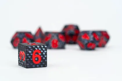 FanRoll Dragon Storm - Sharp Edge Silicone Dice Set: Black Dragon Scales (7-delig)