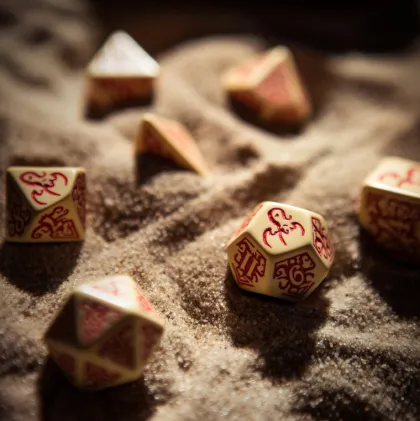 Q-Workshop - Call of Cthulhu RPG Dice Set: Masks of Nyarlathotep (7-delig)