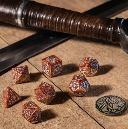 Q-Workshop - The Witcher RPG Dice Set: Geralt - The Monster Slayer (8-delig)
