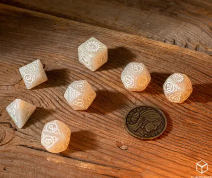 Q-Workshop - The Witcher RPG Dice Set: Ciri - The Lady of Space and Time (8-delig)