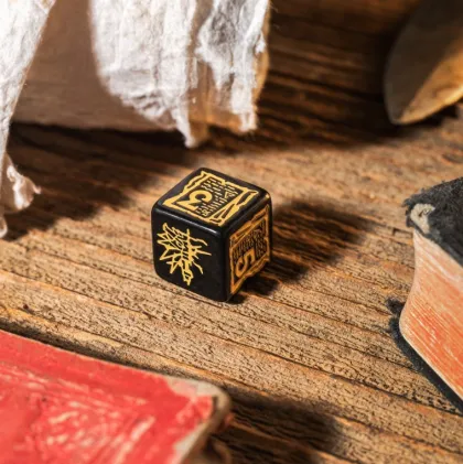 Q-Workshop - The Witcher RPG Dice Set: Vesemir - The Sword Master (8-delig)