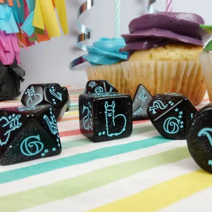 Q-Workshop - 20 Years RPG Dice Set: Llama (8-delig)