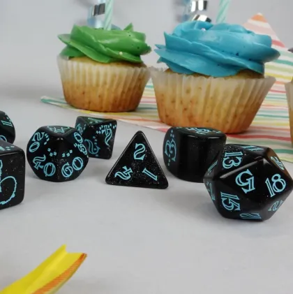 Q-Workshop - 20 Years RPG Dice Set: Llama (8-delig)