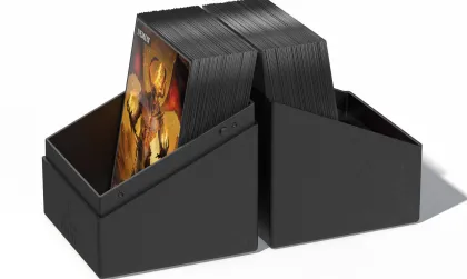 Ultimate Guard Return to Earth Boulder Deck Case 100+ Black