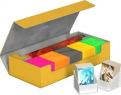 Ultimate Guard SuperHive Flip Case 550+ Amber