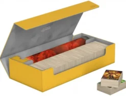 Ultimate Guard SuperHive Flip Case 550+ Amber